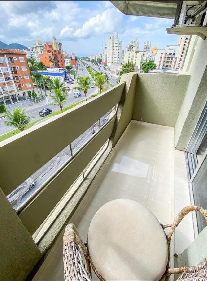 Excelente Apartamento Bem Localizado A 450 Metros Da Praia Guarujá Exteriör bild