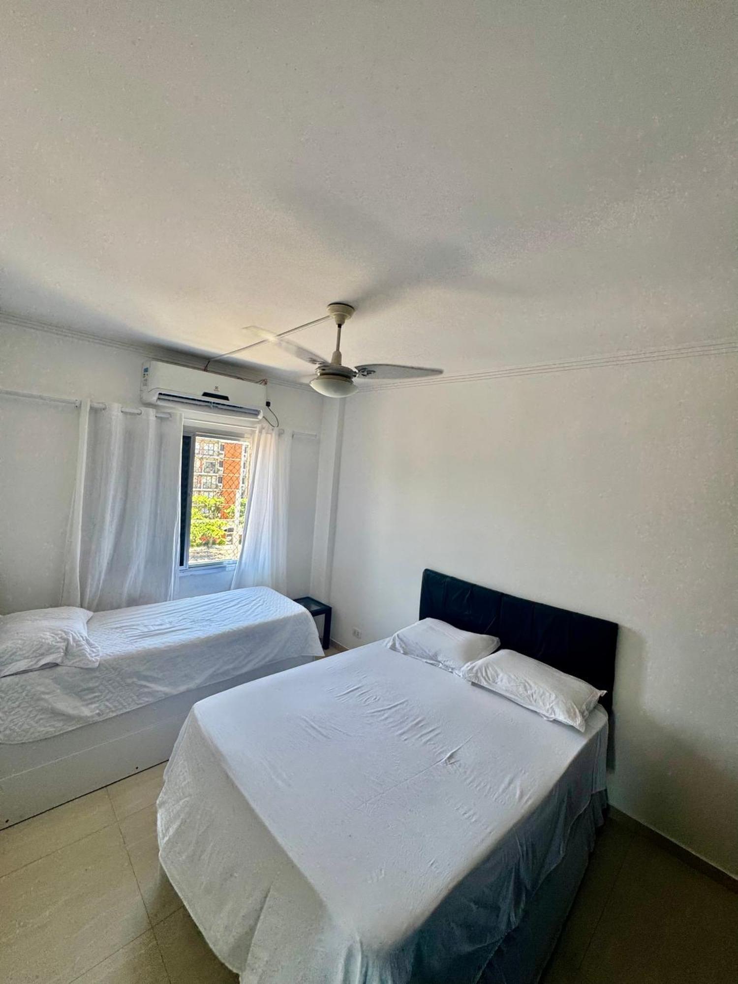 Excelente Apartamento Bem Localizado A 450 Metros Da Praia Guarujá Exteriör bild