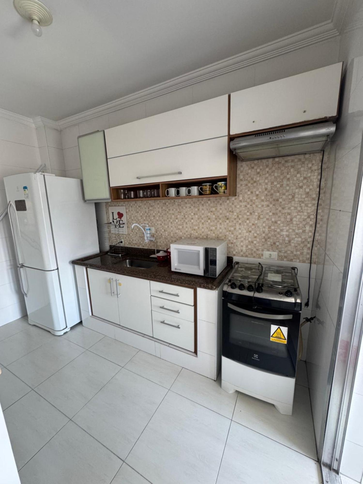 Excelente Apartamento Bem Localizado A 450 Metros Da Praia Guarujá Exteriör bild